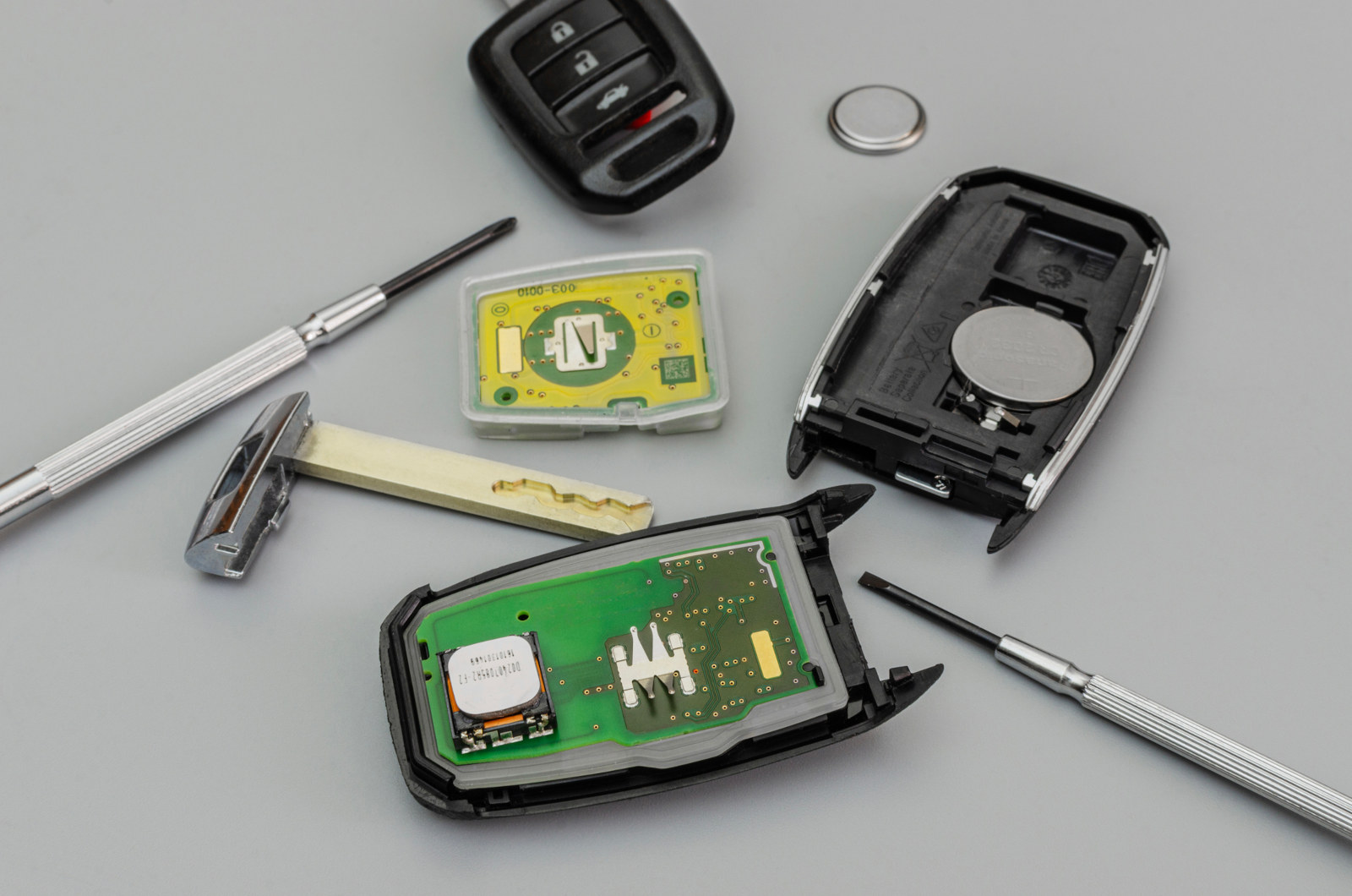 Car Keys & Fobs Repair & Replacement 